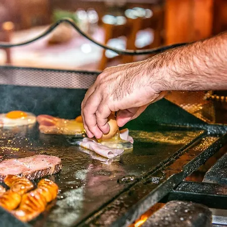 Ξενοδοχείο Greta Resort